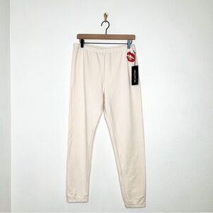 NWT Wildfox vanilla smooch kiss sweat pants (Sz M)